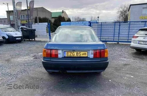 AUDI 80 