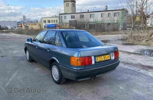AUDI 80 