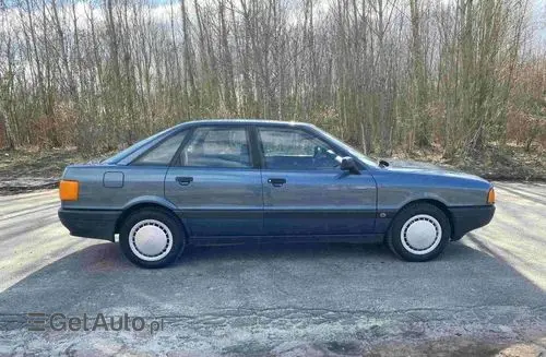 AUDI 80 