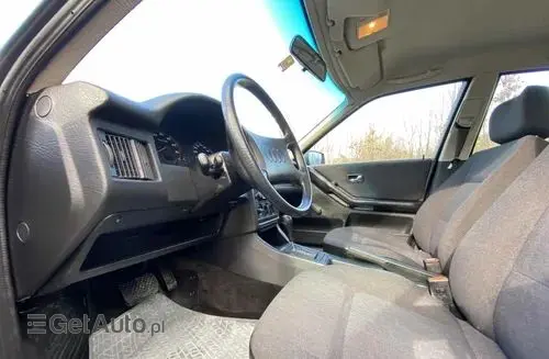 AUDI 80 