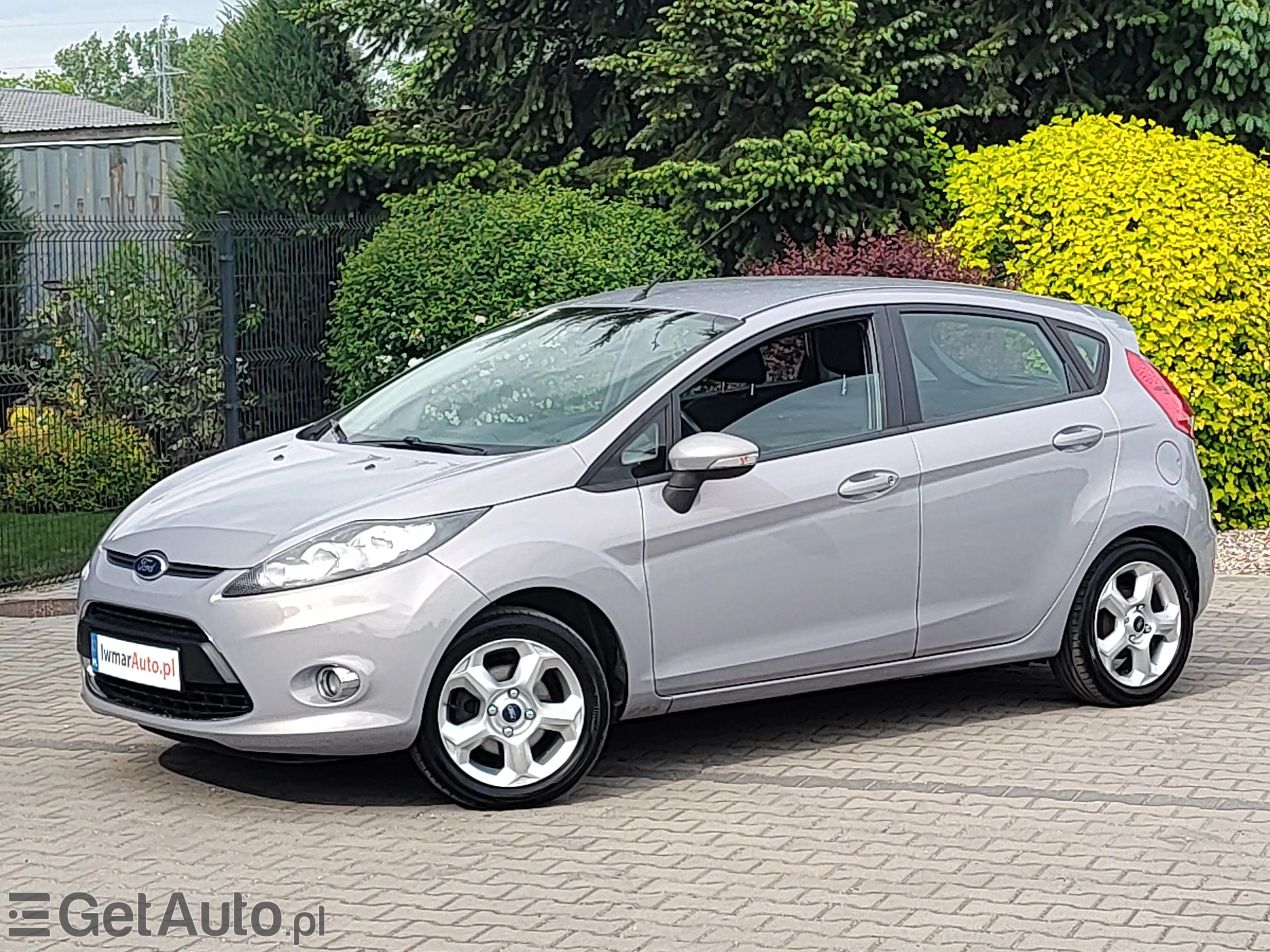 FORD Fiesta Silver X