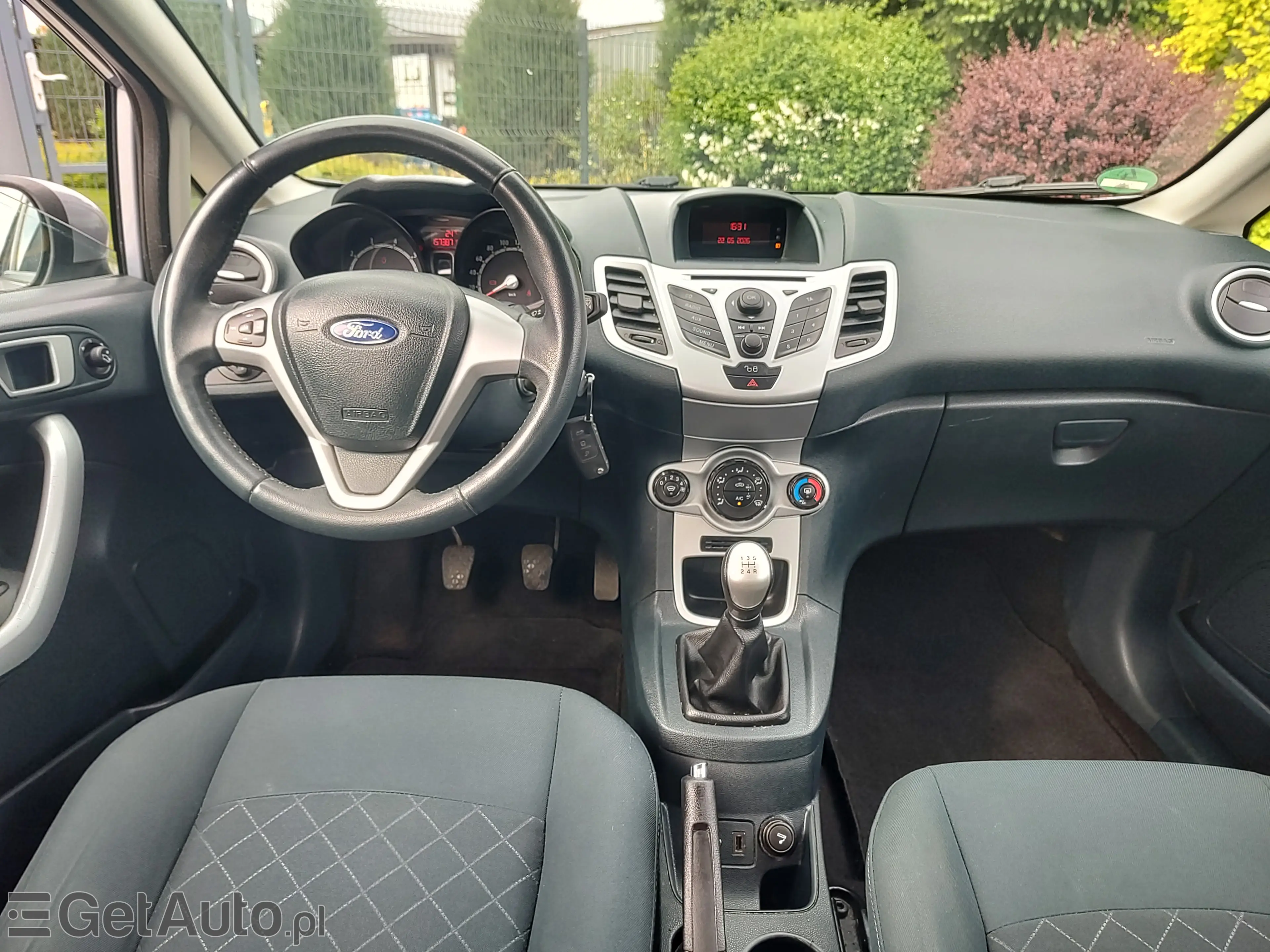FORD Fiesta Silver X