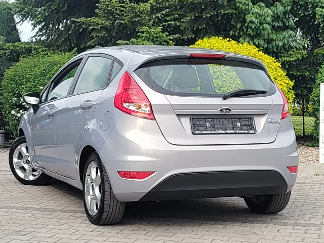 FORD Fiesta Silver X