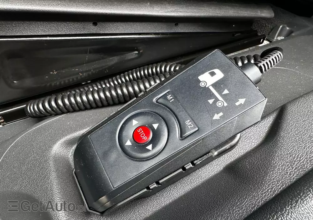 MERCEDES-BENZ ATEGO 1223L 