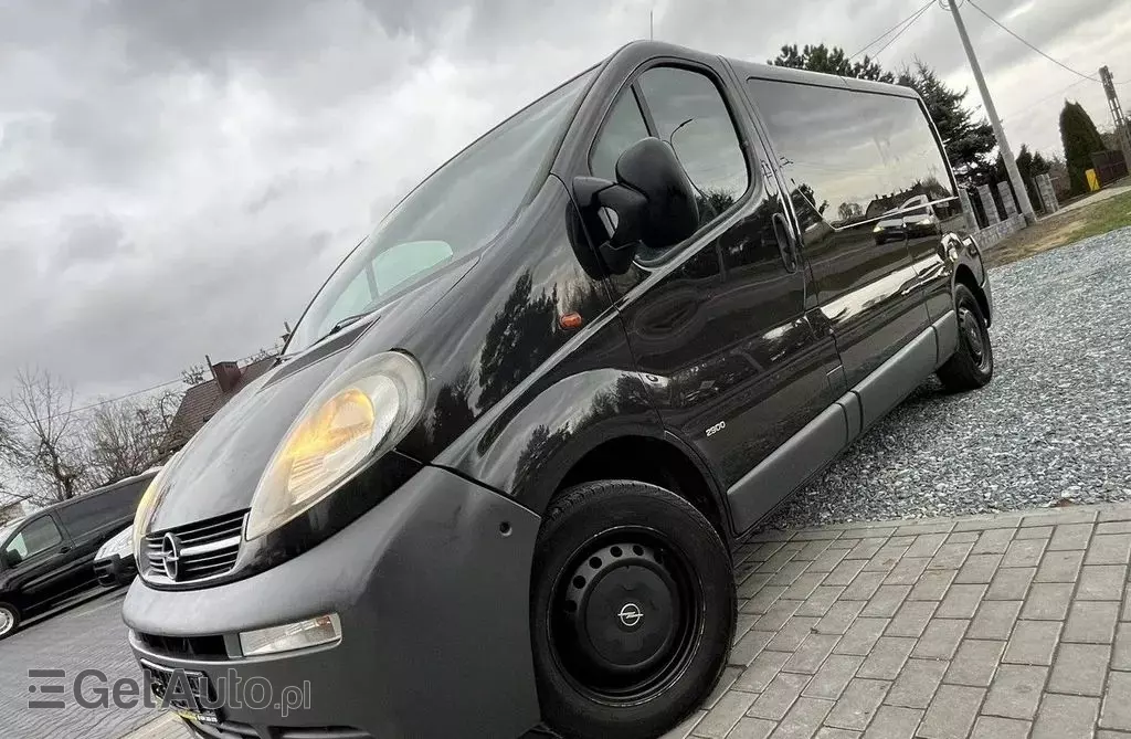 OPEL Vivaro 