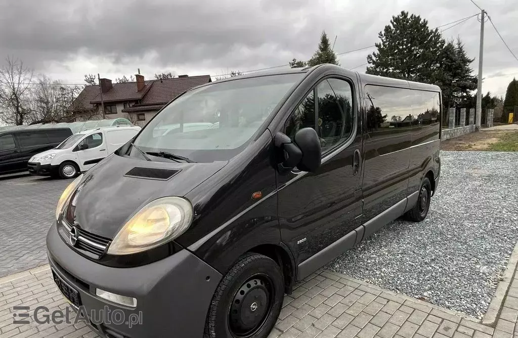 OPEL Vivaro 