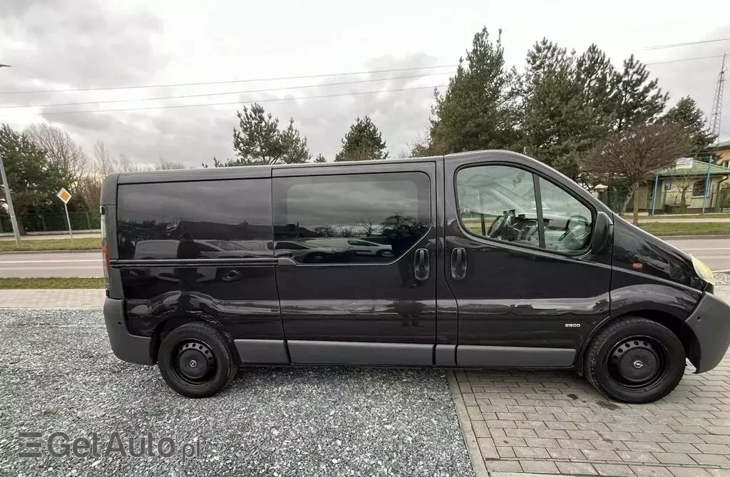OPEL Vivaro 