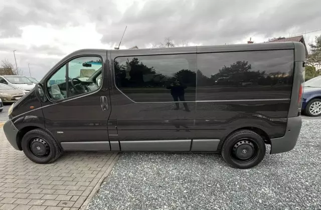 OPEL Vivaro 