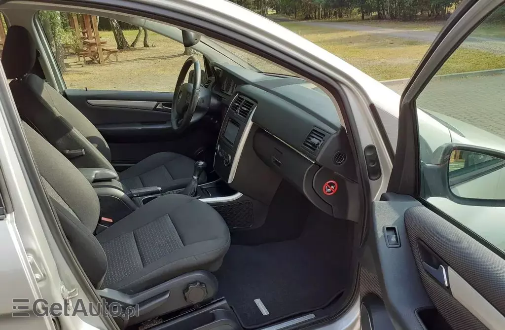 MERCEDES-BENZ Klasa B 