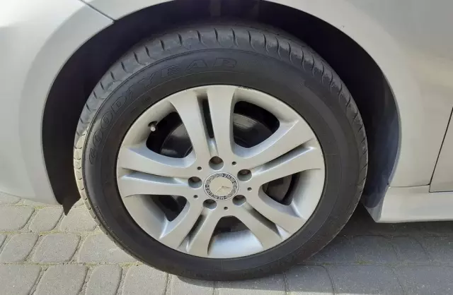 MERCEDES-BENZ Klasa B 