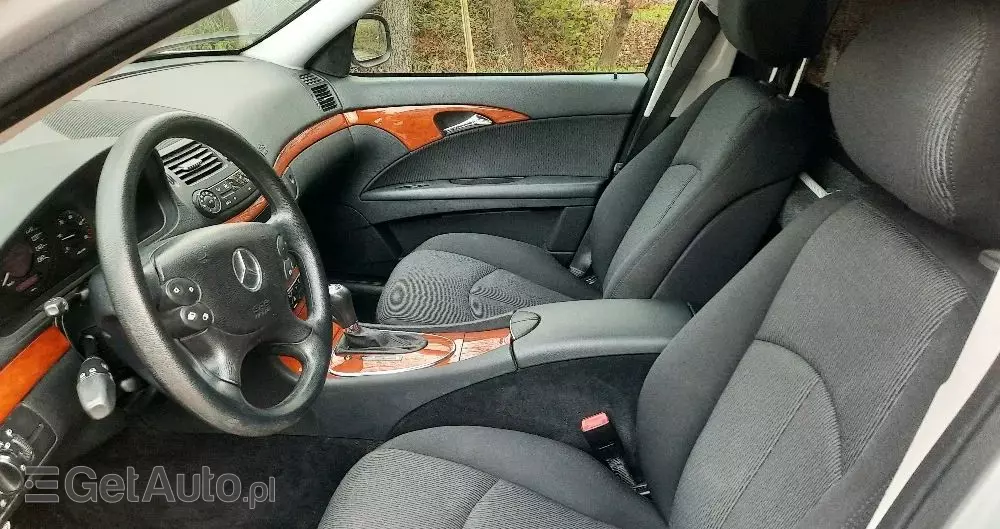 MERCEDES-BENZ Klasa E 