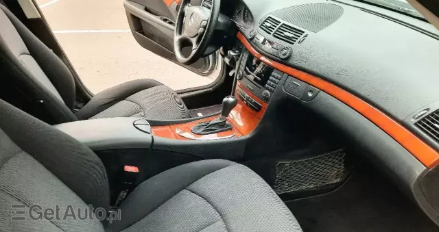 MERCEDES-BENZ Klasa E 