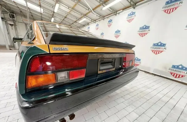 NISSAN 300 ZX 