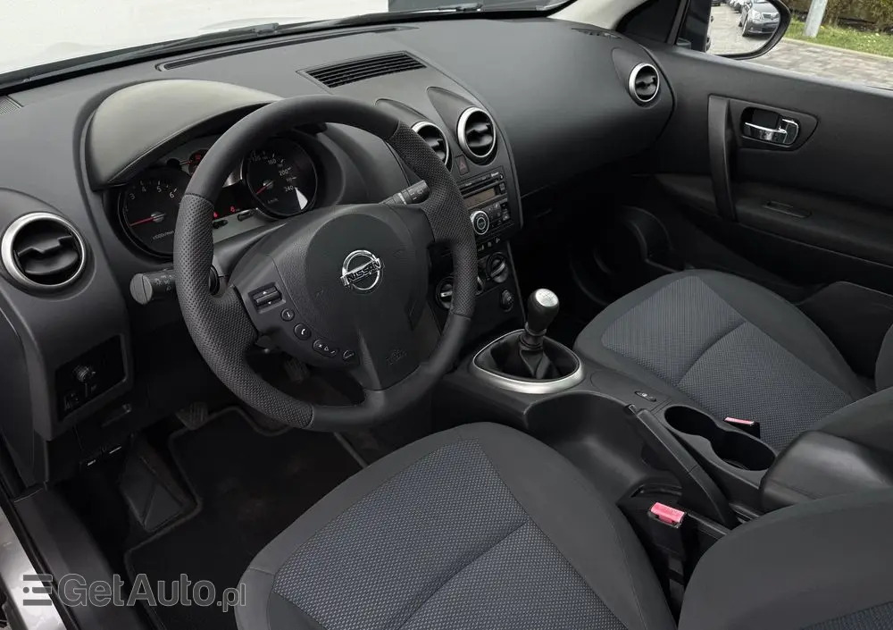 NISSAN Qashqai+2 2.0 Visia