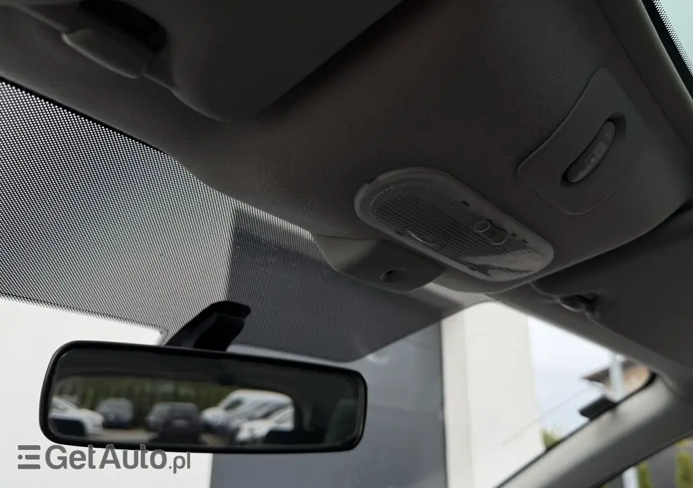 NISSAN Qashqai+2 2.0 Visia