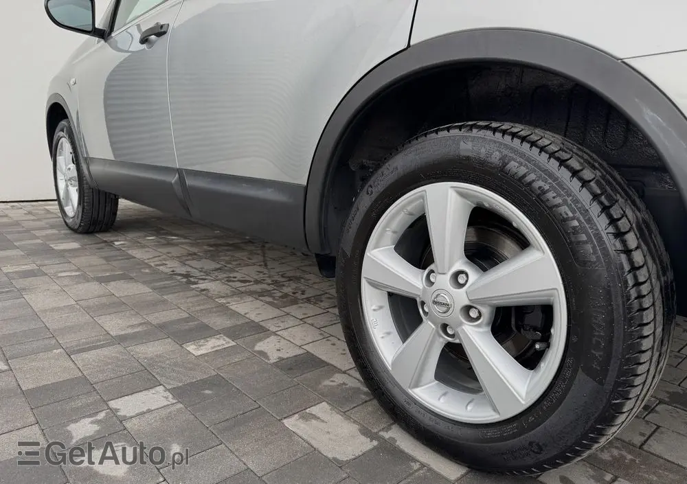 NISSAN Qashqai+2 2.0 Visia