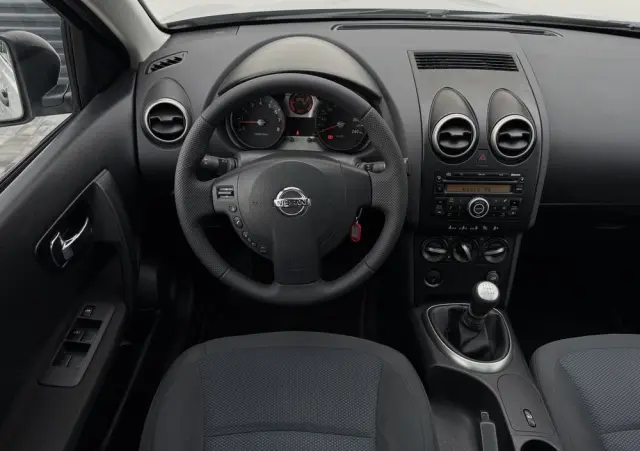 NISSAN Qashqai+2 2.0 Visia