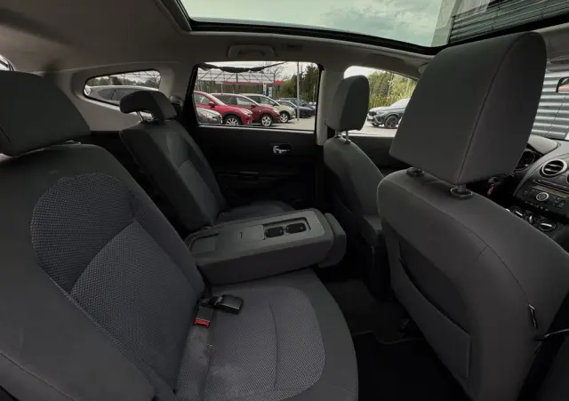 NISSAN Qashqai+2 2.0 Visia