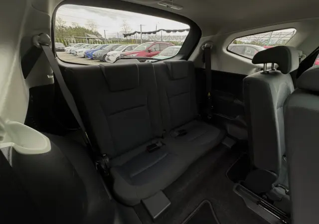 NISSAN Qashqai+2 2.0 Visia