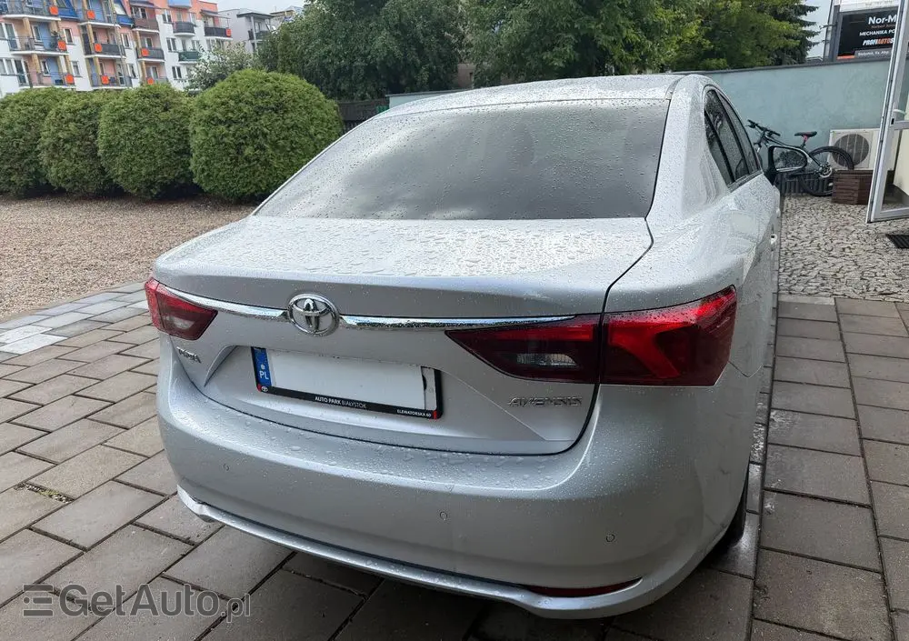 TOYOTA Avensis 2.0 Selection MS