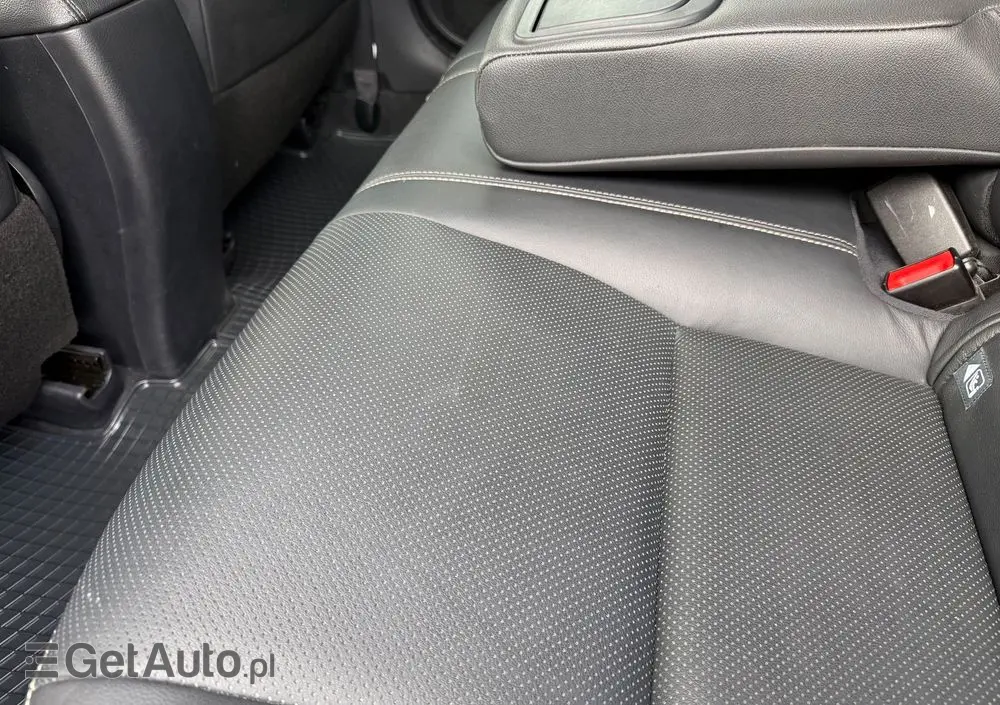 TOYOTA Avensis 2.0 Selection MS
