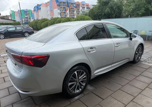 TOYOTA Avensis 2.0 Selection MS
