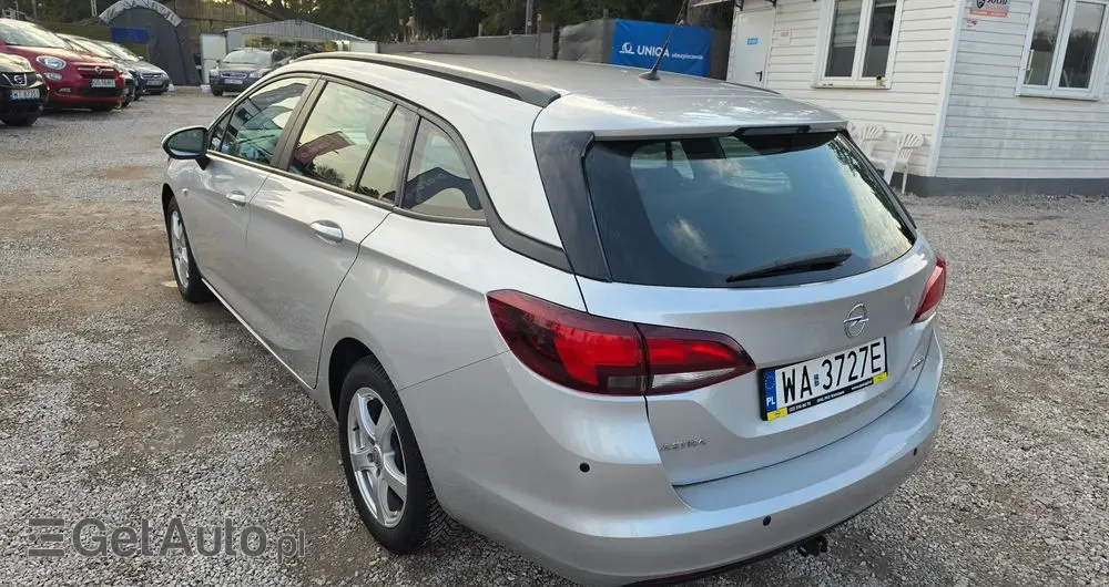 OPEL Astra 1.4 T Dynamic S&S