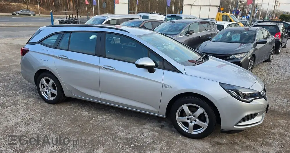 OPEL Astra 1.4 T Dynamic S&S