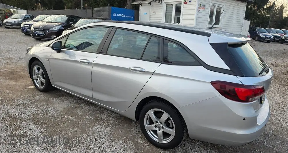 OPEL Astra 1.4 T Dynamic S&S