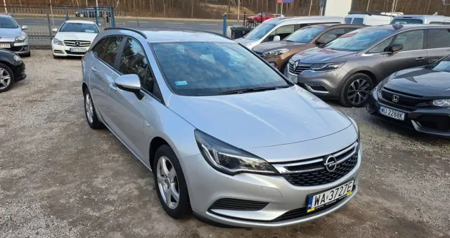OPEL Astra 1.4 T Dynamic S&S