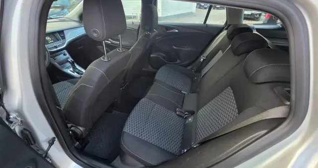 OPEL Astra 1.4 T Dynamic S&S