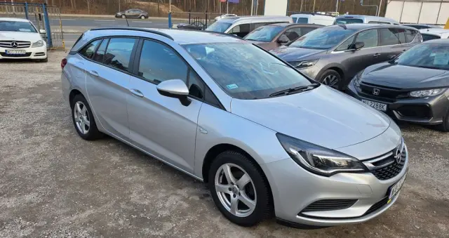 OPEL Astra 1.4 T Dynamic S&S
