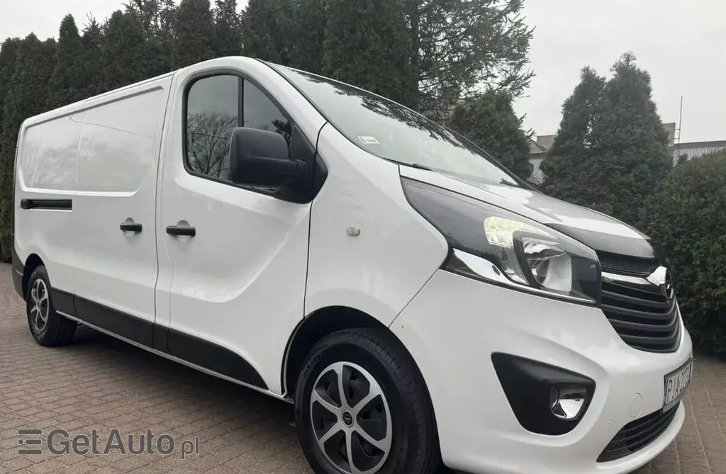 RENAULT Trafic 