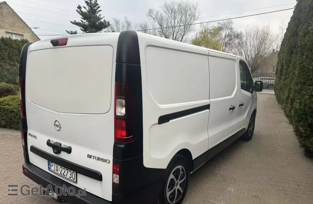 RENAULT Trafic 