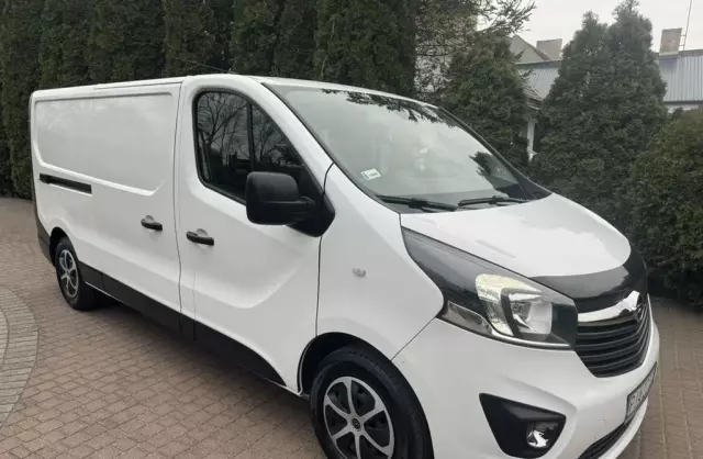 RENAULT Trafic 