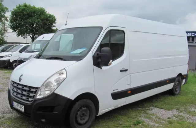RENAULT Master 