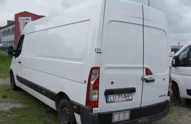RENAULT Master 