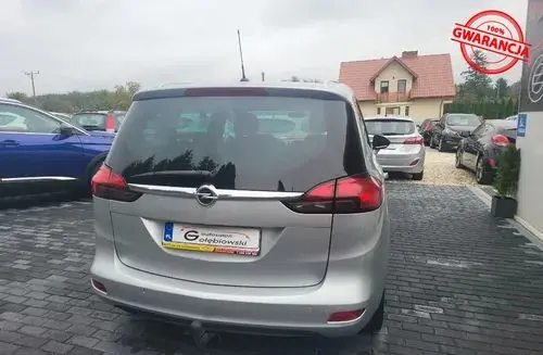 OPEL Zafira 