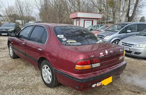 NISSAN Maxima 