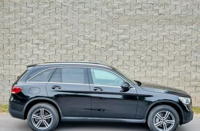 MERCEDES-BENZ GLC 