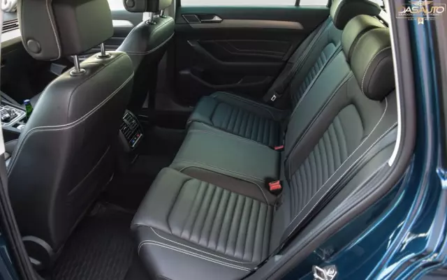 VOLKSWAGEN Passat Variant 2.0 TDI SCR DSG 4Motion Alltrack