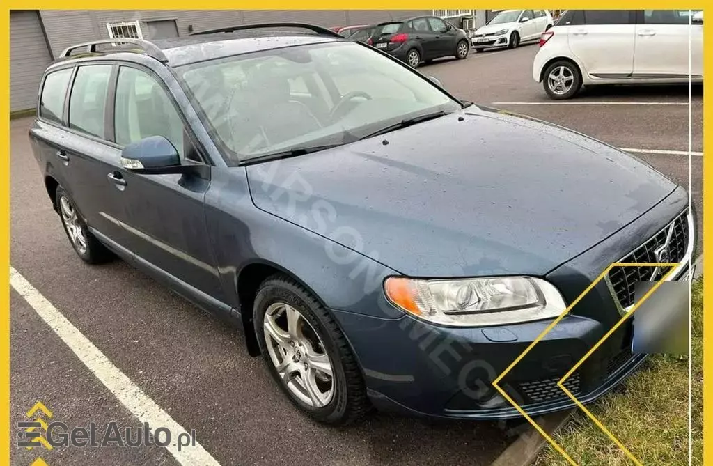 VOLVO V70 