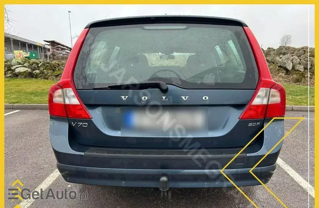 VOLVO V70 