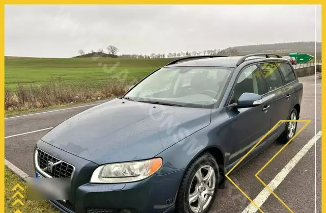 VOLVO V70 