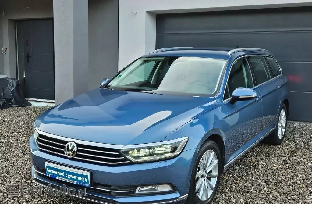 VOLKSWAGEN Passat 