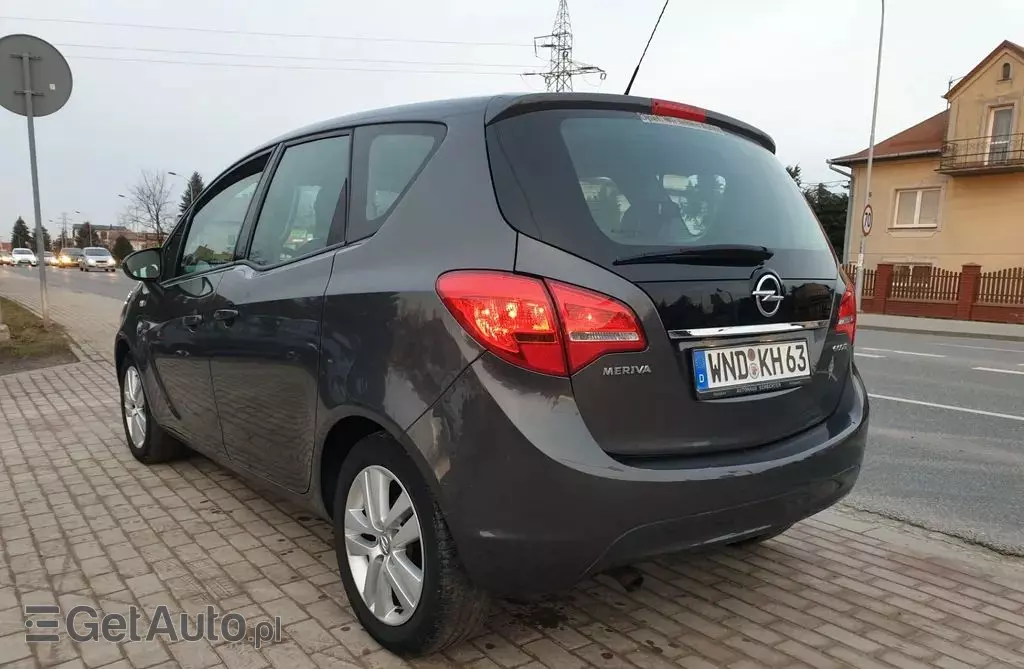 OPEL Meriva 