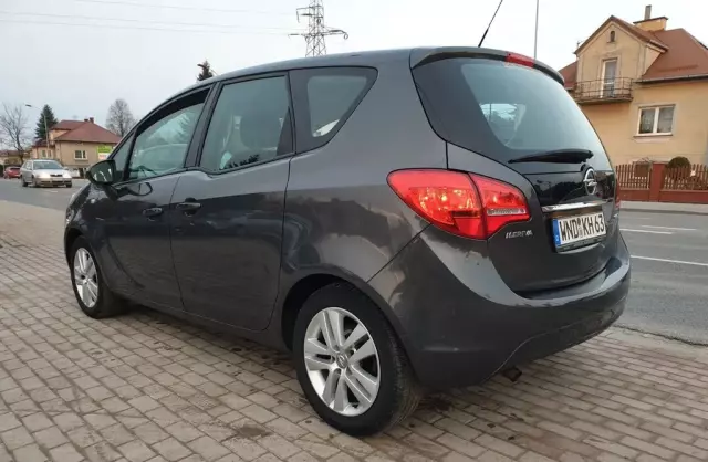 OPEL Meriva 
