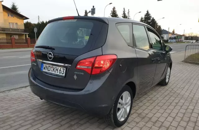 OPEL Meriva 