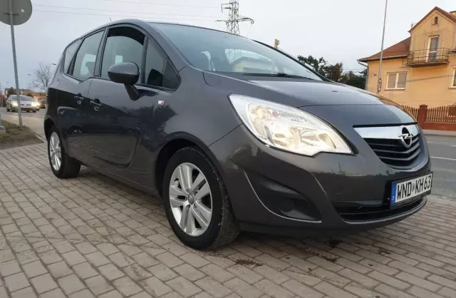 OPEL Meriva 