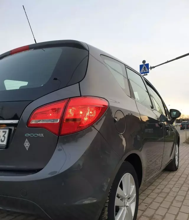 OPEL Meriva 